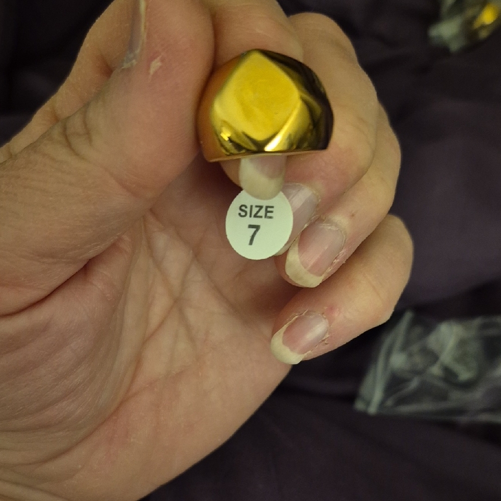 Plunder gold dome ring